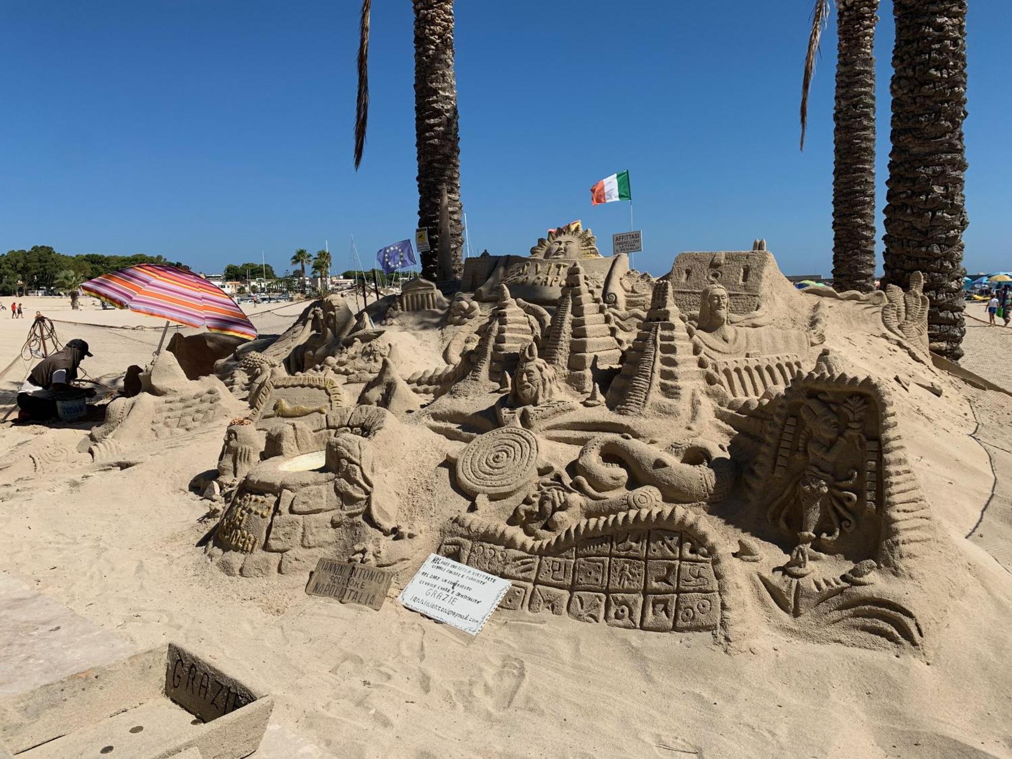 L'Oasi Una Pineta Sul Mare 库斯托纳奇 外观 照片