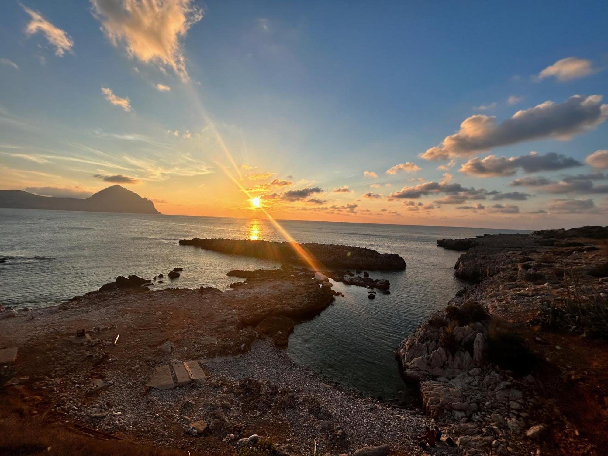 L'Oasi Una Pineta Sul Mare 库斯托纳奇 外观 照片
